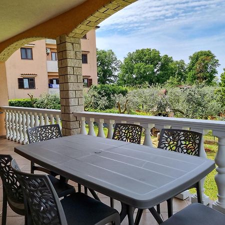 Juli No3 & No4 Apartment Mugeba ภายนอก รูปภาพ